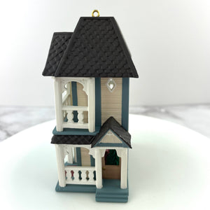 Hallmark Keepsake Cozy Home Collectors Series 1993 Christmas Ornament  #10