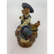 Load image into Gallery viewer, Boyd&#39;s Bears Private Issue F.O.B Collector&#39;s Edition - Catherine &amp; Catilin Berriweather with Little Scruff