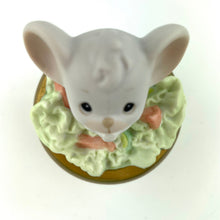 Load image into Gallery viewer, Vintage Precious Moments Lettuce Pray Mouse Porcelain Figurine by Enesco 1996