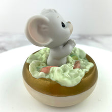 Load image into Gallery viewer, Vintage Precious Moments Lettuce Pray Mouse Porcelain Figurine by Enesco 1996