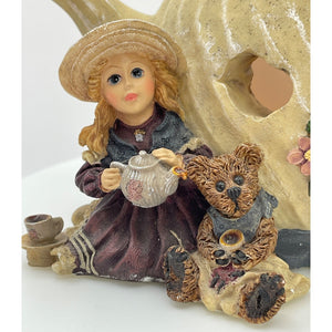 Yesterday's Child -Whitney w/ Wilson Tea and Candlelight, Dollstone Collection Figurine