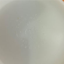 Load image into Gallery viewer, Vintage Pyrex Daisy Cinderella Bowl #444, Orange Handled Mixing Bowl