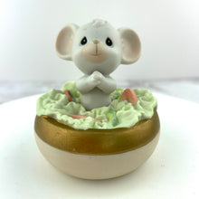 Load image into Gallery viewer, Vintage Precious Moments Lettuce Pray Mouse Porcelain Figurine by Enesco 1996
