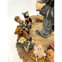Load image into Gallery viewer, Boyds Bears - Yesterdays Child, The Dollstone Collection The Amazing Bailey Magic Show at 4