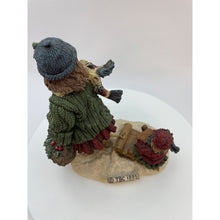 Load image into Gallery viewer, Yesterday&#39;s Child - Courtney w/ Phoebe Over the River, Dollstone Collection Figurine