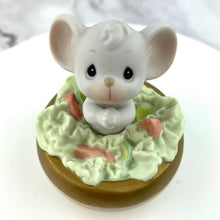 Load image into Gallery viewer, Vintage Precious Moments Lettuce Pray Mouse Porcelain Figurine by Enesco 1996