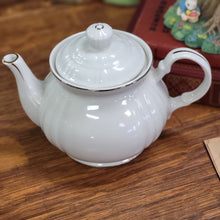 Load image into Gallery viewer, Regal Manor Fine China Teapot by Robinson Design Group, Made in Japan 1989
