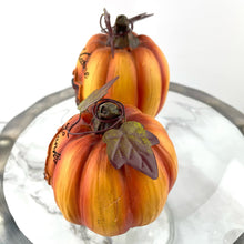 Load image into Gallery viewer, Fall Sentiment Pumpkins, Thanksgiving Fall Decoration Give Thanks Welcome Set of 2
