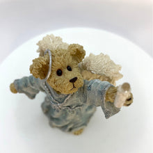 Load image into Gallery viewer, Boyds Bears Starla Angelhope Guiding Light Bear Figurine
