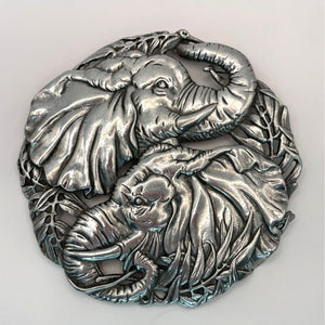 Vintage 1995 Arthur Court Elephant Trivet Cast Aluminum