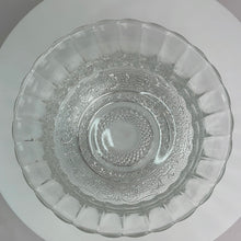 Load image into Gallery viewer, Kig Malaysia Glass Bowls with Fleur de Lis Pattern, Mid Century Glassware
