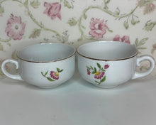 Load image into Gallery viewer, Vintage Demi Tasse Cups Arabia Suomi of Finland Floral Pattern - Set of 2