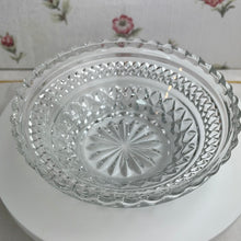 Load image into Gallery viewer, Vintage Anchor Hocking Wexford Pattern Clear Glass Berry Dessert Bowl