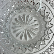 Load image into Gallery viewer, Vintage Anchor Hocking Wexford Pattern Clear Glass Berry Dessert Bowl