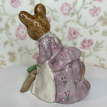 Load image into Gallery viewer, Vintage Beatrix Potter&#39;s Hunca Munca Sweeping, Royal Albert Figurine