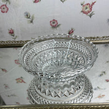 Load image into Gallery viewer, Vintage Anchor Hocking Wexford Pattern Clear Glass Berry Dessert Bowl