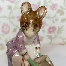 Load image into Gallery viewer, Vintage Beatrix Potter&#39;s Hunca Munca Sweeping, Royal Albert Figurine
