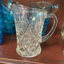 Load image into Gallery viewer, Anchor Hocking EAPC Pineapple Large Creamer/Small Pitcher