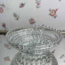 Load image into Gallery viewer, Vintage Anchor Hocking Wexford Pattern Clear Glass Berry Dessert Bowl