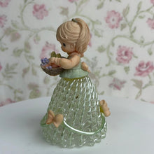 Load image into Gallery viewer, Precious Moments Seasonal Belles - Autum Belle