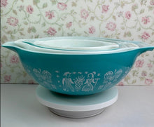 Load image into Gallery viewer, Blue Turquoise and White Pyrex Amish Butterprint Cinderella Mixing Bowls - Set of 4