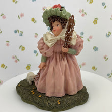 Load image into Gallery viewer, Maud Humphrey Bogart Playful Companions Figurine - 1992 Collector&#39;s Club No M0003