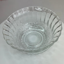 Load image into Gallery viewer, Kig Malaysia Glass Bowls with Fleur de Lis Pattern, Mid Century Glassware