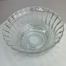 Load image into Gallery viewer, Kig Malaysia Glass Bowls with Fleur de Lis Pattern, Mid Century Glassware