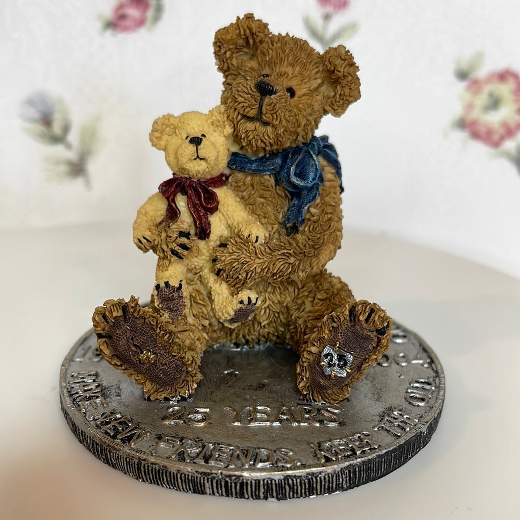 Boyds Bears 25 Years of Making Friends - Elder & Newton Bestest Friends Collectible Figurine