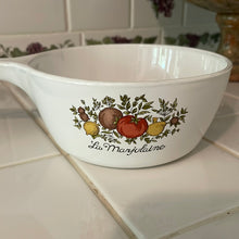 Load image into Gallery viewer, Corning Ware Spice of Life, La Marjolaine Stove Top Pot with Handle
