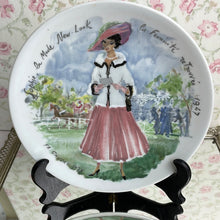 Load image into Gallery viewer, Henri D’Arceau Limoges Collector&#39;s Plate - Sophie la Mode New Look Sophie la Mode New Look, La Féminité Retrouvée