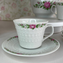 Load image into Gallery viewer, Vintage Mitterteich Bavaria Tea Set, 4 place settings