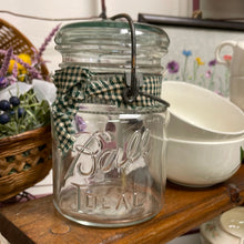Load image into Gallery viewer, Vintage Short Ball Ideal Jar with Wire Bail Closure