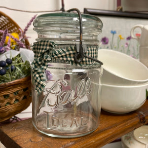 Vintage Short Ball Ideal Jar with Wire Bail Closure