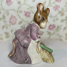 Load image into Gallery viewer, Vintage Beatrix Potter&#39;s Hunca Munca Sweeping, Royal Albert Figurine
