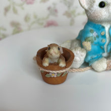 Load image into Gallery viewer, Collectible Calico Kittens figurine “Some Bunny To Love You”