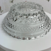 Load image into Gallery viewer, Vintage Anchor Hocking Wexford Pattern Clear Glass Berry Dessert Bowl