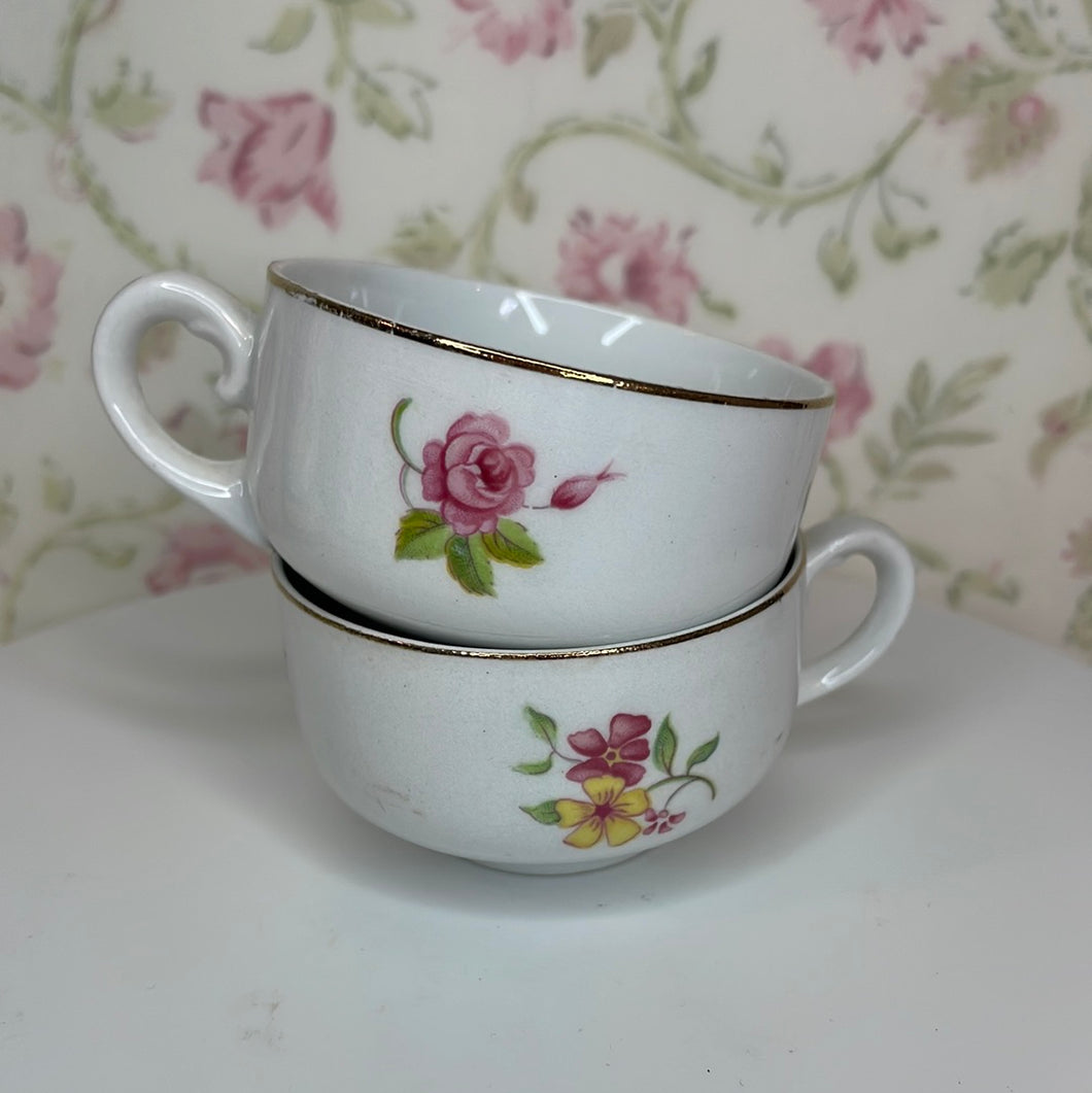 Vintage Demi Tasse Cups Arabia Suomi of Finland Floral Pattern - Set of 2