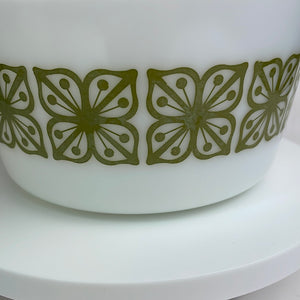 Pyrex Verde Square Green Flowers on White #473 Cinderella Handles Ovenware
