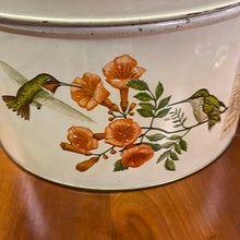 Load image into Gallery viewer, Vintage Tom Sturgis Pretzel Tin - Multi Bird Motif
