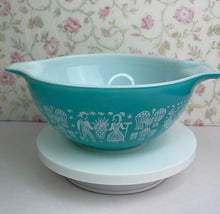 Load image into Gallery viewer, Blue Turquoise and White Pyrex Amish Butterprint Cinderella Mixing Bowls - Set of 4