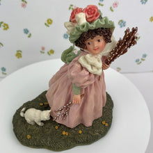 Load image into Gallery viewer, Maud Humphrey Bogart Playful Companions Figurine - 1992 Collector&#39;s Club No M0003