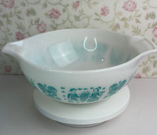 Load image into Gallery viewer, Blue Turquoise and White Pyrex Amish Butterprint Cinderella Mixing Bowls - Set of 4