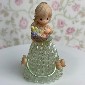 Precious Moments Seasonal Belles - Autum Belle