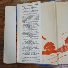 Load image into Gallery viewer, Nancy Drew - The Clue of The Broken Locket - #11 1934 with Dust Jacket