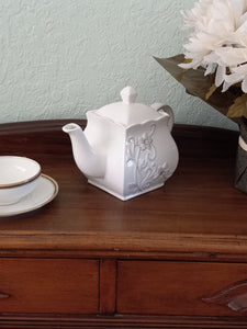 White Embossed Teapot with Rhinestones