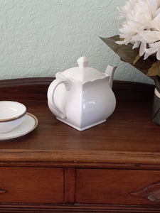 White Embossed Teapot with Rhinestones