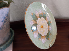 Load image into Gallery viewer, Vintage Gold Trimmed &quot;Tuscan Fine English Bone China&quot; Made in England