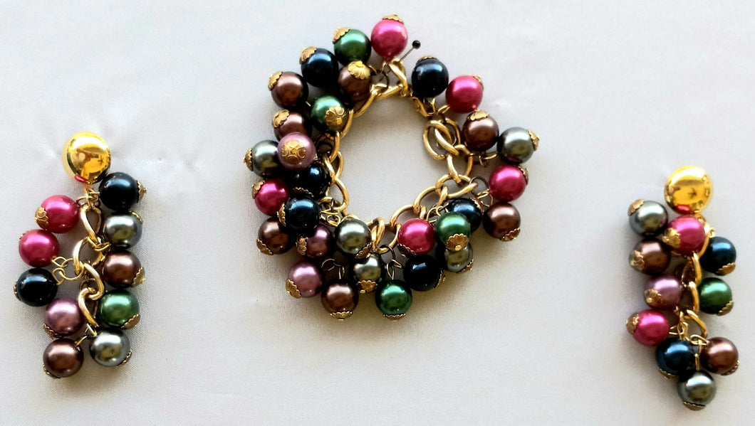 Vintage Multicolored Plastic Bead Bracelet and 3