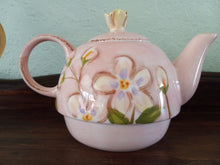 Load image into Gallery viewer, Vintage Apple Blossom Teapot